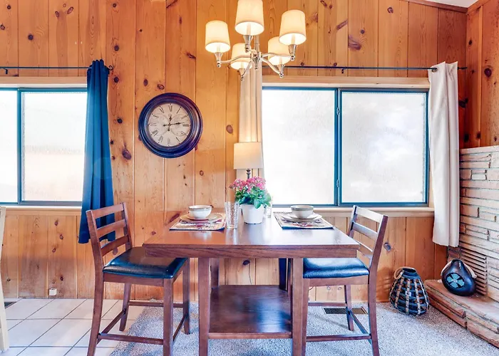 Family Mountain Getaway, Retreat To The Cool Pine Ferienhaus