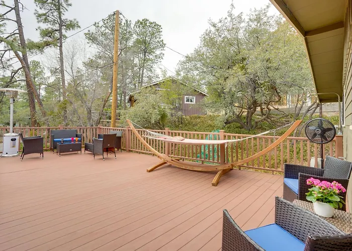 Ferienhaus Family Mountain Getaway, Retreat To The Cool Pine