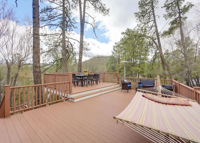 Family Mountain Getaway, Retreat To The Cool Pine Ferienhaus *