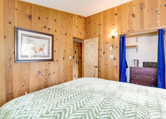 Family Mountain Getaway, Retreat To The Cool Pine Ferienhaus