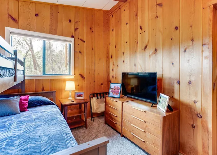 Ferienhaus Family Mountain Getaway, Retreat To The Cool Pine